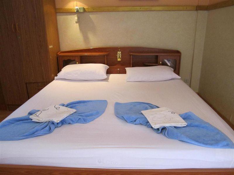 Hollanda Montri Guesthouse 치앙마이 외부 사진